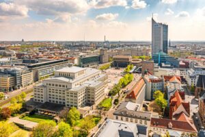 Oper-Leipzig-Augustusplatz-Frühling-Sehenswürdigkeiten-Kultur-Architektur-Philipp-Kirschner-leipzig-travel Rund um den Augustusplatz befinden sich zahlreiche Sehenswürdigkeiten der Stadt Leipzig.